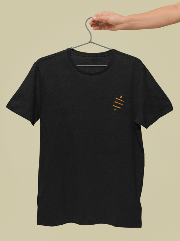 Camiseta Kanji de Satoshi bordada - Image 3